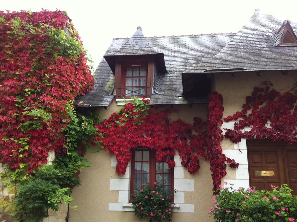 Logis Hotel La Croix Blanche Fontevraud Εξωτερικό φωτογραφία