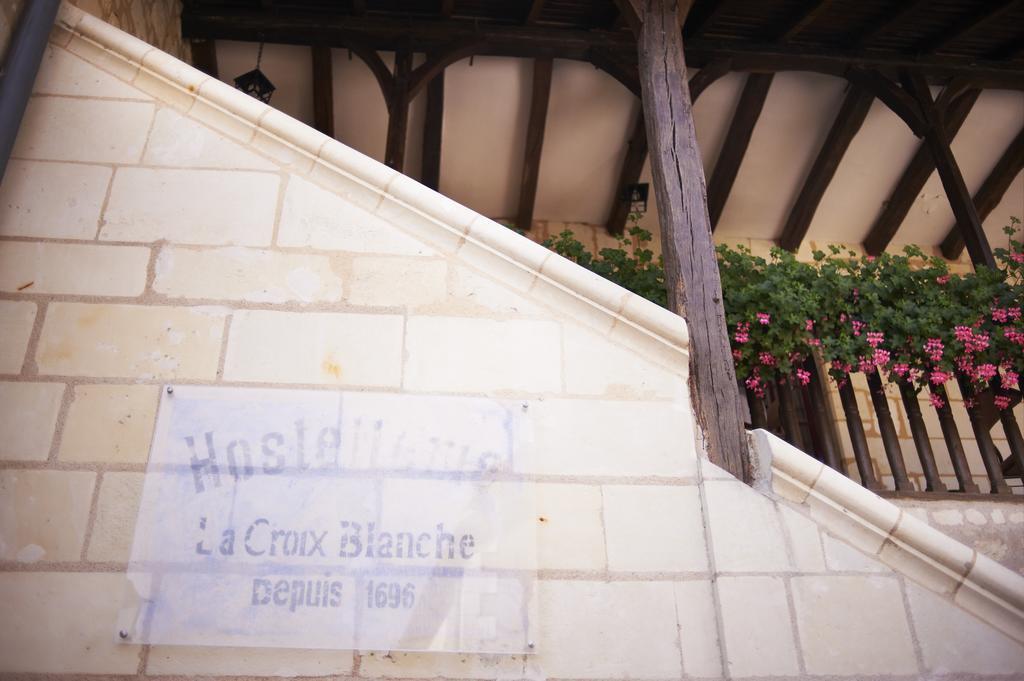 Logis Hotel La Croix Blanche Fontevraud Εξωτερικό φωτογραφία